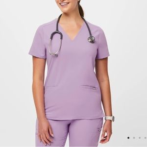 FIGS SCRUB SET IN LAVENDER DEW